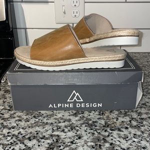 Alpin Design Sandal